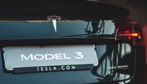 tesla-anno-record-vendite