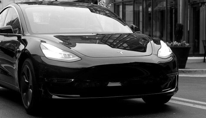 tesla-pericolose-surriscaldamento-rischio