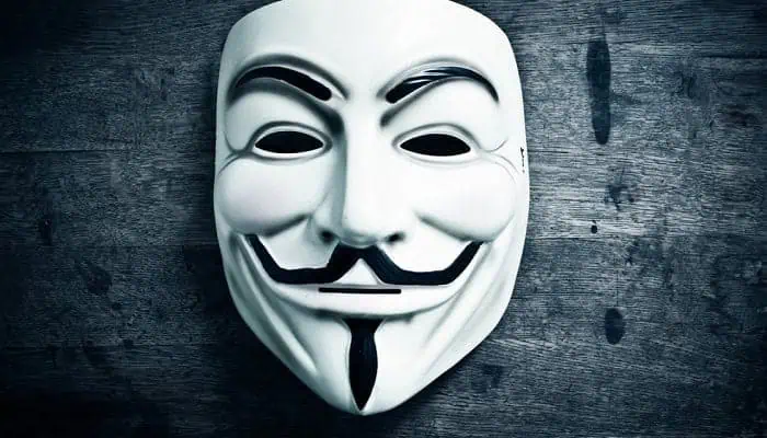 Russia: il gruppo hacker Anonymous è in guerra contro Putin ufficialmente