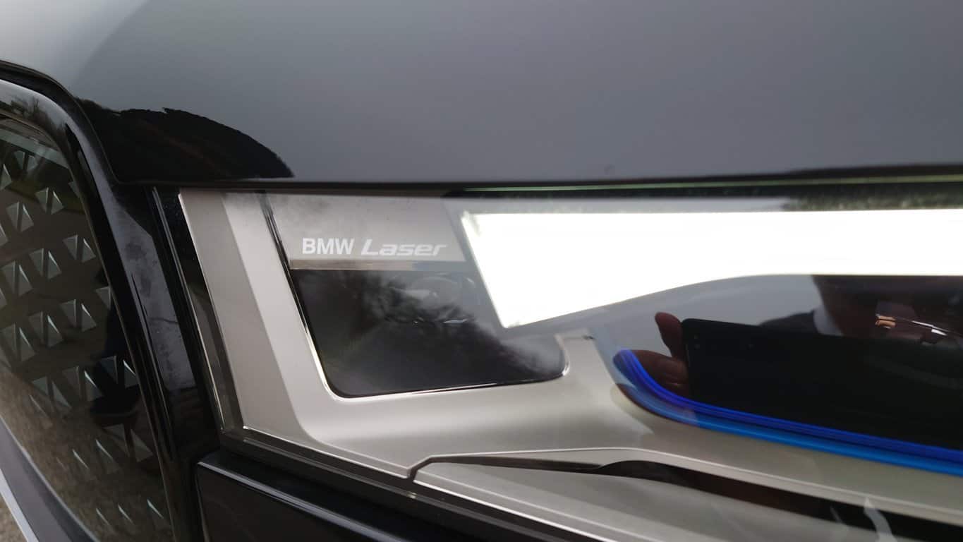 BMWiX (37)