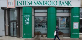 Banca Intesa Sanpaolo: la truffa gira ed è pericolosa, svuotati i conti