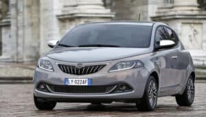 lancia-ypsilon-alberta-ferretti