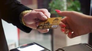 Banche: scompaiono soldi dalle carte di credito, ecco la truffa di marzo