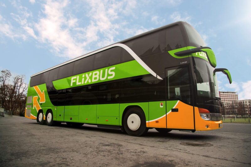FlixBus a supporto della mobilità della comunità under 35 con la Carta Giovani Nazionale