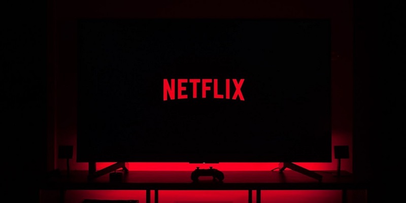 Netflix-fine-condivisione-account-vicina