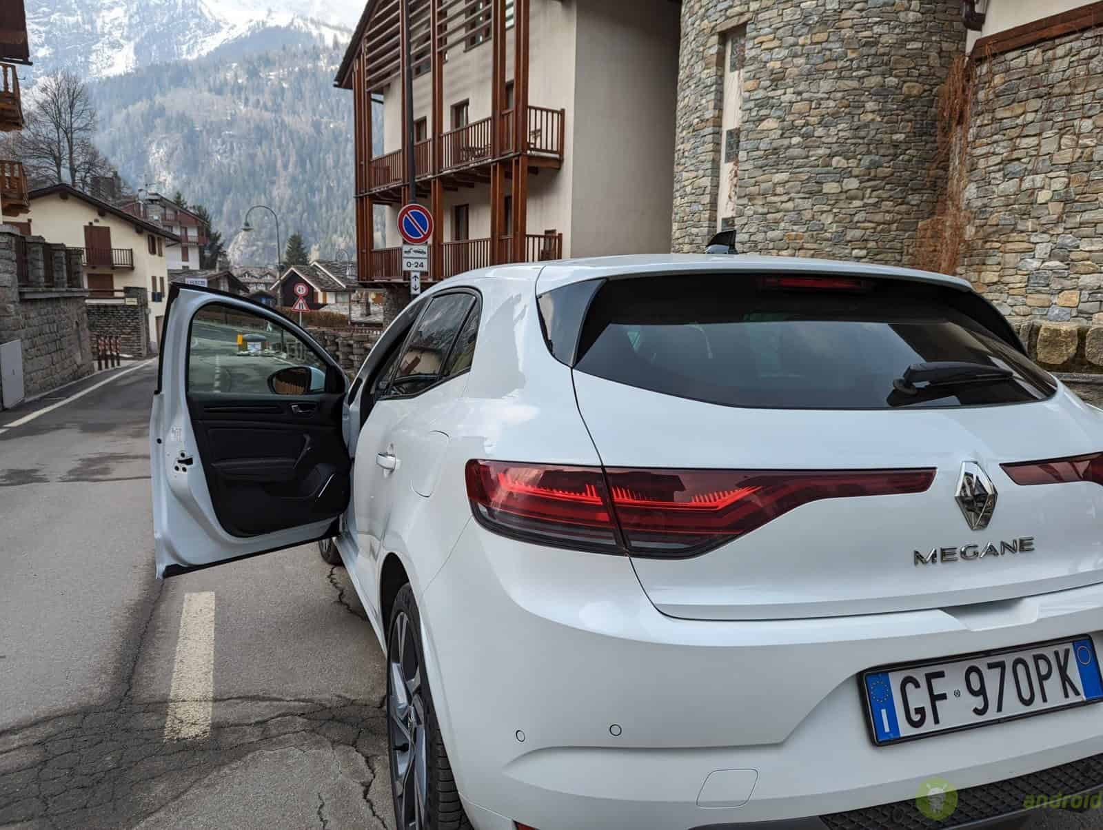Renault Mégane Sporter 1.6 PHEV E-TECH 116KW RS LINE AUTO (4)