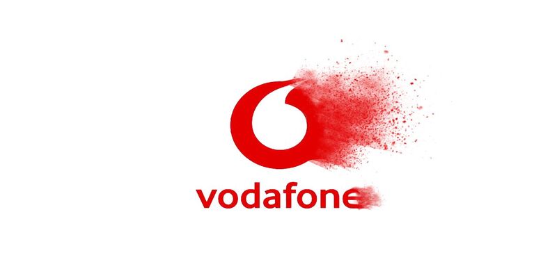 Vodafone apre al rientro dei suoi vecchi clienti con 100GB in regalo 