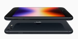iPhone-SE-2022-delude-le-aspettative-stime-dimezzate
