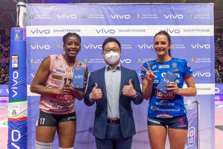 Vivo è Title Sponsor della Lega Serie A di pallavolo, smartphone V21 5G a Silla e Bosetti
