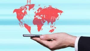 Roaming gratis per altri 10 anni: le nuove regole per la telefonia mobile in Europa