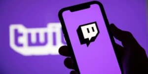 twitch-aggiornando-linee-guida-piattaforma-disinformazione