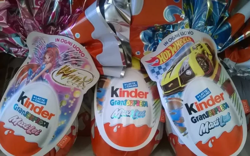 Kinder e uova di Pasqua infettate dalla salmonella: l'elenco dei prodotti ritirati