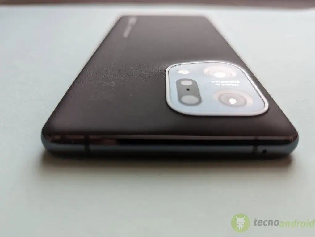 Oppo Find X5 (5)