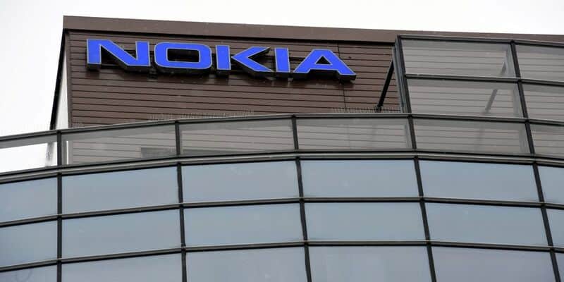 Nokia chiude definitivamente tutti i suoi stabilimenti in Russia: il no è definitivo