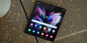 samsung-galaxy-z-flip-4-fold-potrebbero-avere-questo-design