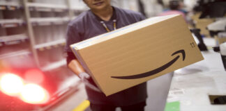 Amazon batte la concorrenza con offerte top: Unieuro perde, tutto all'80%