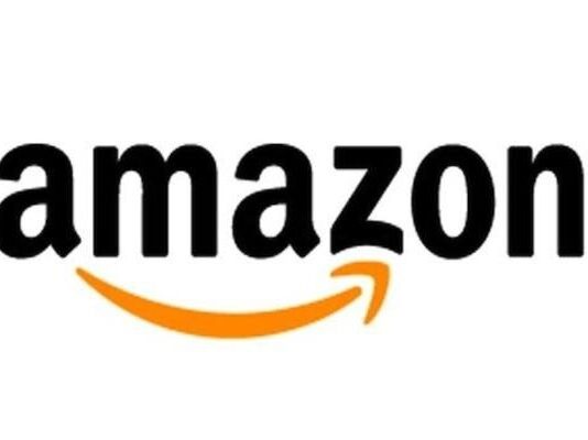 Amazon supera Unieuro con sconti all'80% sugli smartphone migliori
