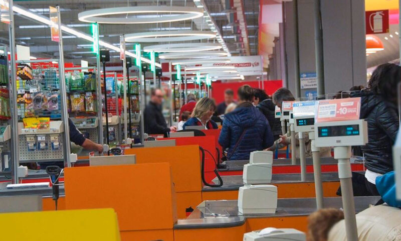 Conad, Carrefour e Tuodì: addio ai supermercati, ufficialmente chiusi