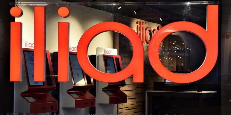 Iliad offre due soluzioni: Giga 120 e fibra con 5 Gigabit, si parte da 9,99 euro al mese