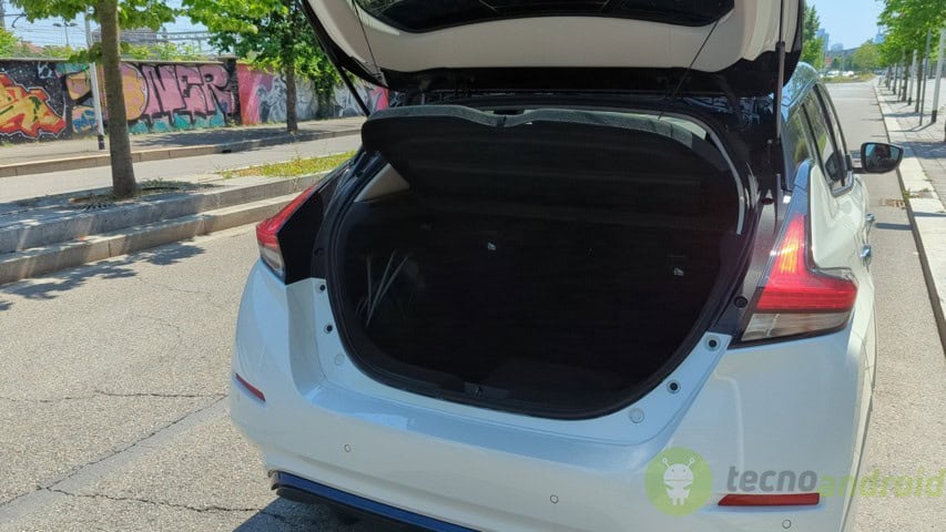 Nissan Leaf 2022 (26)