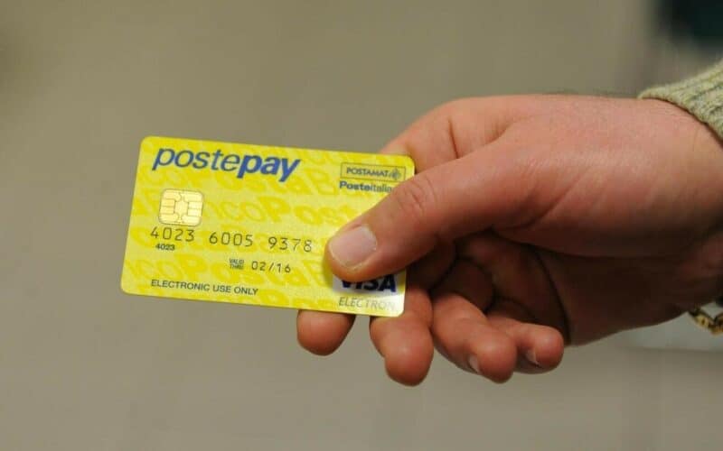 Postepay: arriva un messaggio pericoloso, attenti alla nuova truffa