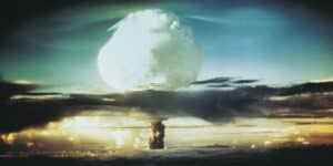bomba londra atomica