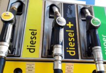Prezzi benzina e diesel: aumento continuo, a quanto arriva lo sconto grazie al Governo