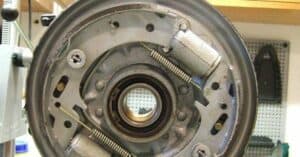 freni a tamburo auto elettriche