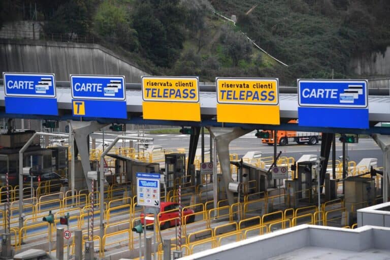 Cashback ufficiale: da questo mese di maggio rimborso sulle autostrade