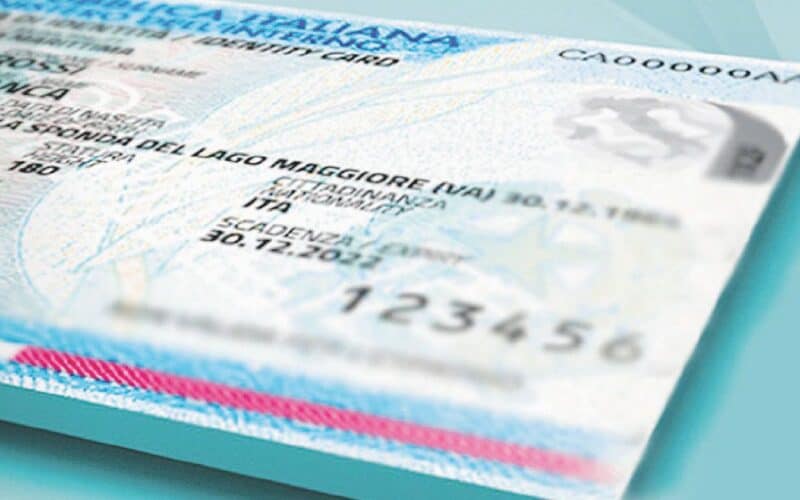 Carta d’identità elettronica: il trucco per averla sempre sullo smartphone