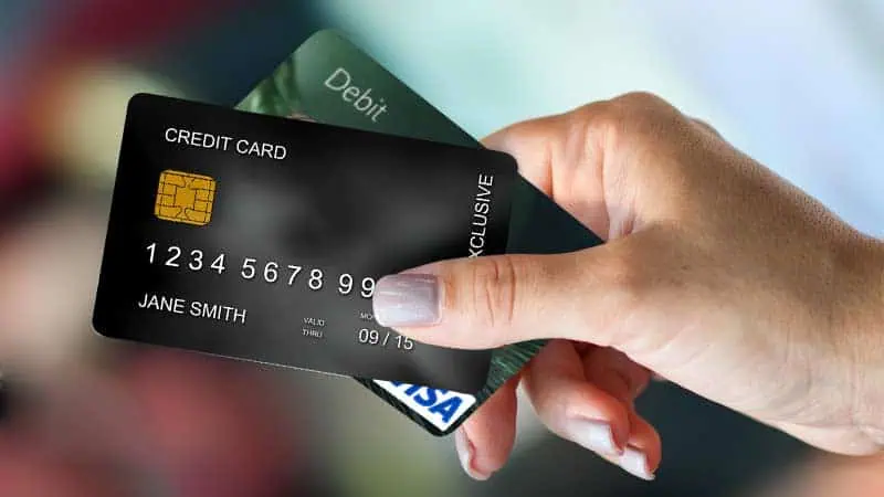 Prelievi al bancomat addio: arriva la nuova regola che obbliga tutti al POS