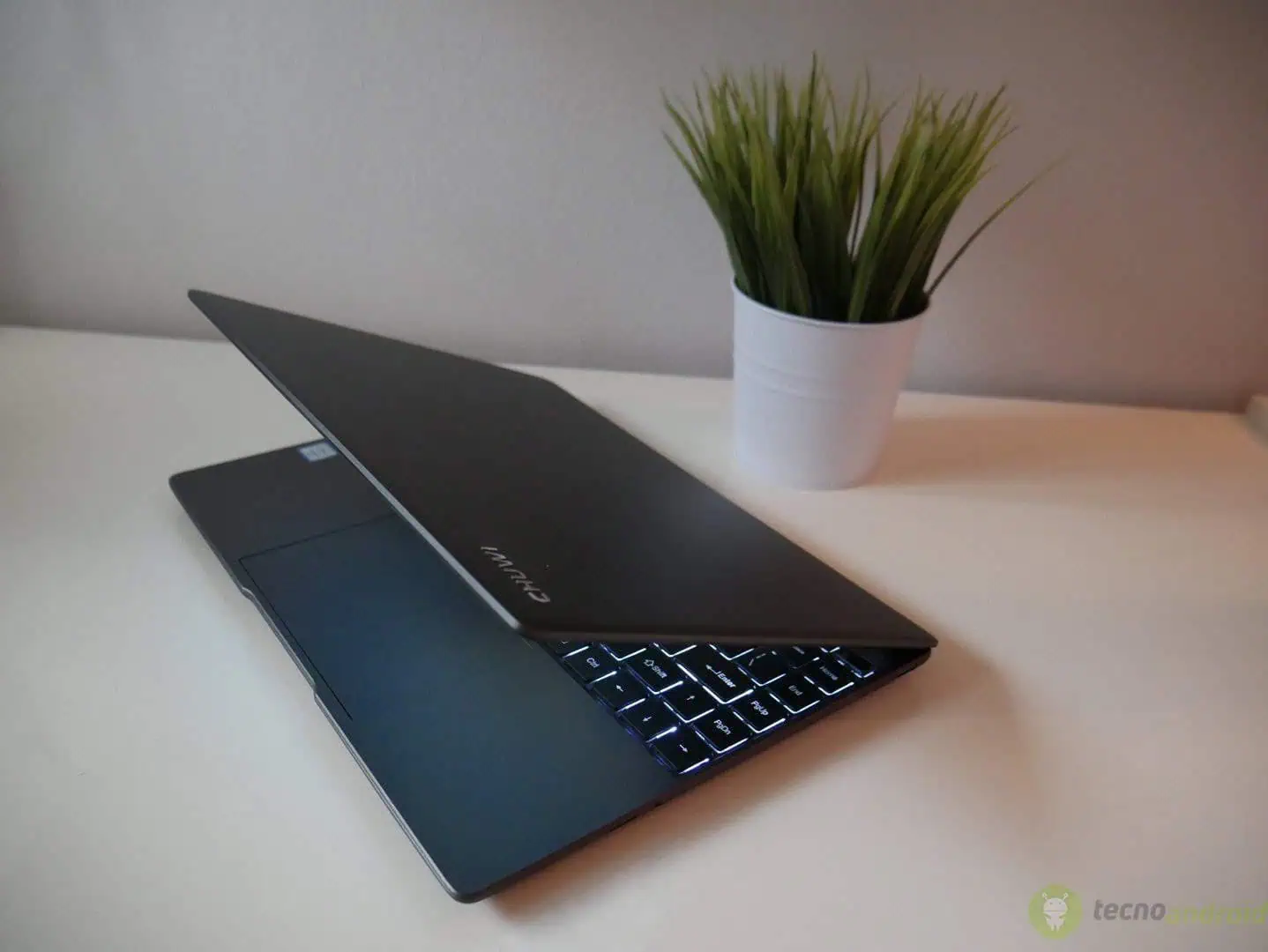 CHUWI COREBOOK X1