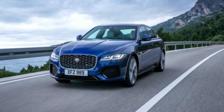 Jaguar: auto bellissime ma piene di difetti, i clienti si lamentano in assistenza