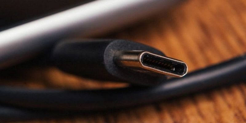 USB Type-C obbligatorio per tutti i brand: la legge è ufficiale