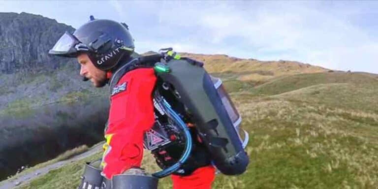 Usare i Jetpack per i soccorsi ad alta quota