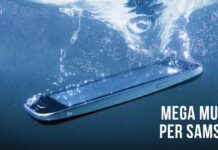 Samsung Galaxy: lo smartphone sembra resistente all'acqua ma non lo è, scatta la multa