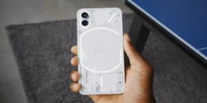 nothing-phone-1-amazon-pubblicato-prezzo-nuovo-smartphone