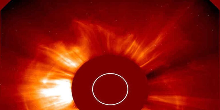 tempesta solare