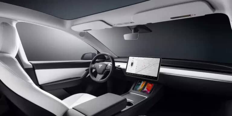 tesla-vuole-migliorare-qualita-audio-tecnologia-airplay-appletesla-vuole-migliorare-qualita-audio-tecnologia-airplay-apple
