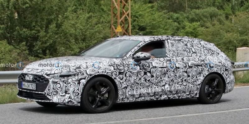 Audi-A4-Avant-nuove-foto-spia-