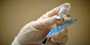 Coronavirus Roma, vaccinazioni del personale sanitario e medici di base al Policlinico Tor Vergata