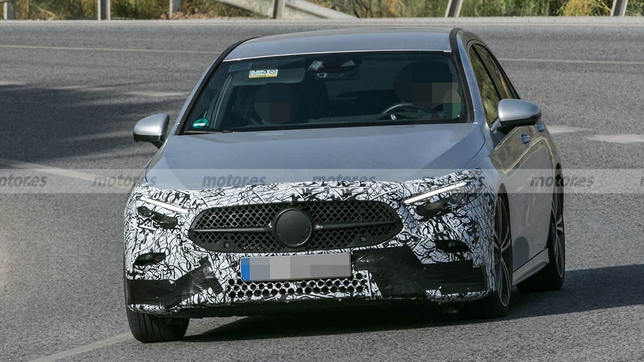 Mercedes-classe-A-foto-spia2