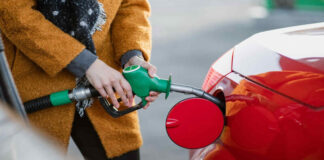 Prezzi carburante sotto i 2 euro al litro