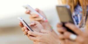 Vodafone-TIM-WindTre-tante-offerte-under-30-25