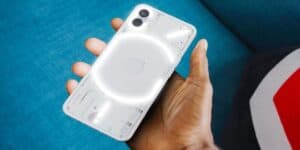 nothing-phone-1-primi-problemi-utenti-riguardano-display
