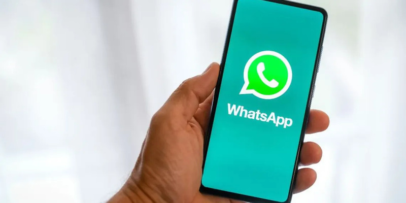 whatsapp-permettera-presto-essere-completamente-invisibile