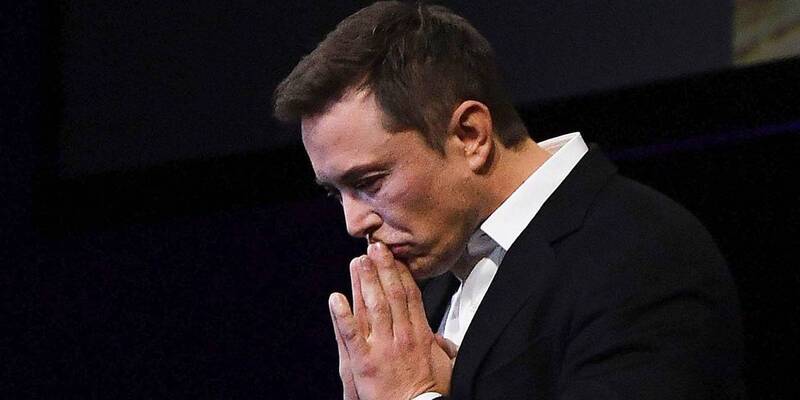 Elon Musk vende le azioni Tesla