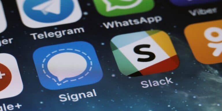 Hackerati oltre 1900 utenti su Signal