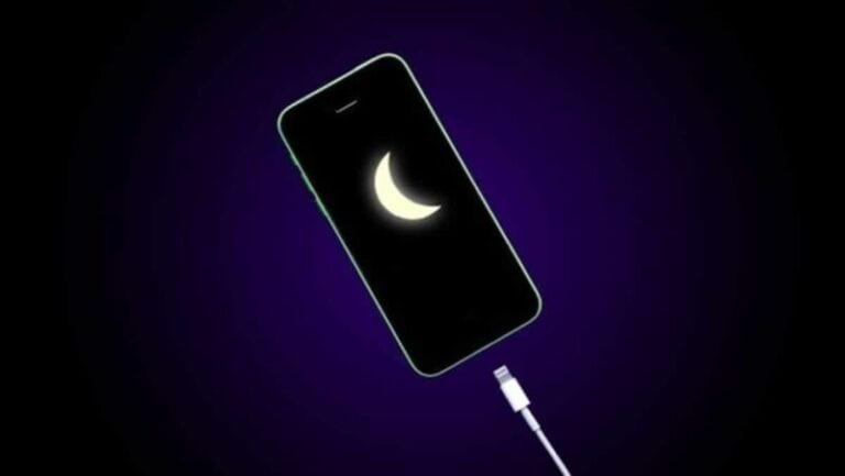 Telefono in carica di notte: danni alla batteria, ecco tutta la verità