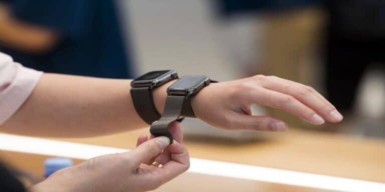 apple-watch-pro-potrebbe-essere-compatibile-vecchi-cinturini
